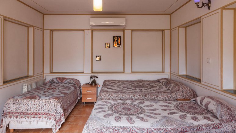 اتاق پنج تخته هتل طلوع خورشید اصفهان